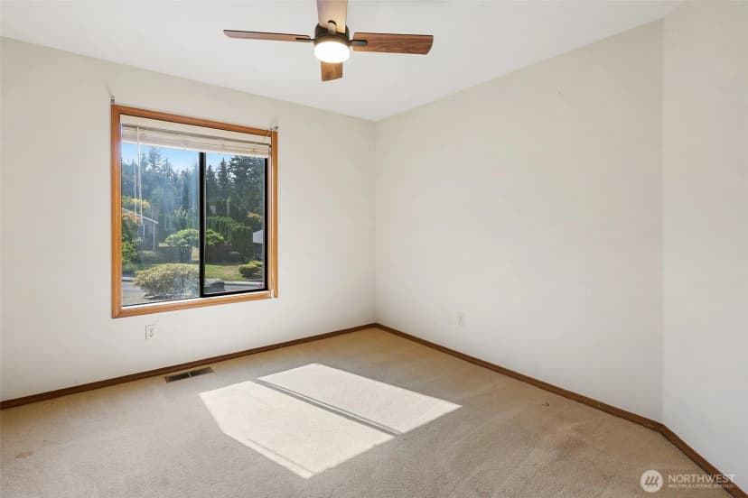 Property photo for 7217 67th Place Ne, Marysville photo 25