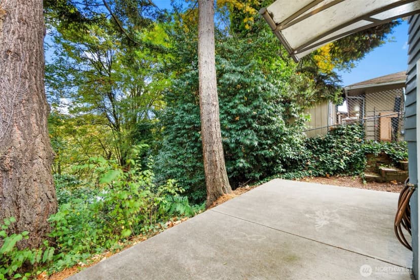 Property photo for 9338 39th Avenue S, Seattle photo 31