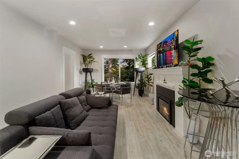 Property photo for 9338 39th Avenue S, Seattle photo 12