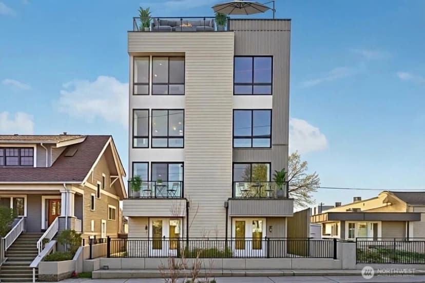 Property photo for 6211 12th Avenue Ne, Seattle