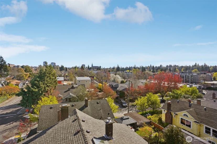 Property photo for 6211 12th Avenue Ne, Seattle photo 34