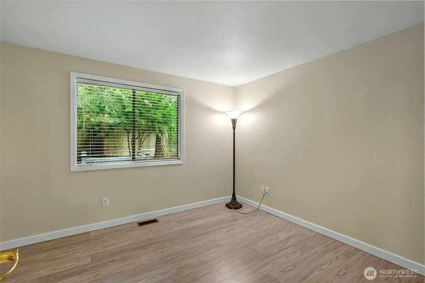 Property photo for 1805 Village Green Drive #16, Mill Creek photo 15