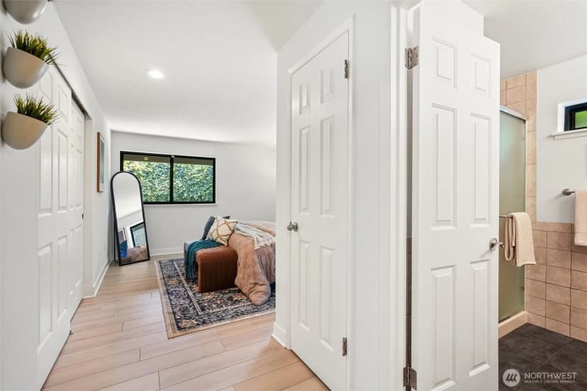 Property photo for 1800 N 105th Street #101, Seattle photo 15