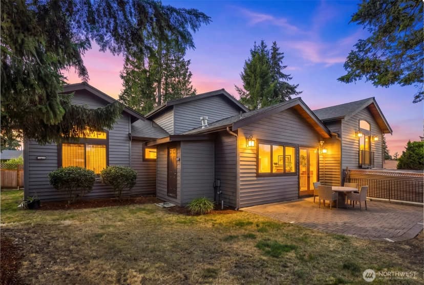 Property photo for 1736 125th Avenue Se, Bellevue photo 34
