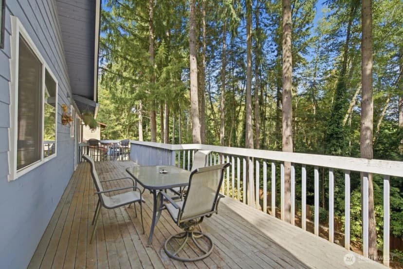 Property photo for 5364 Pineridge Drive Ne, Bremerton photo 22