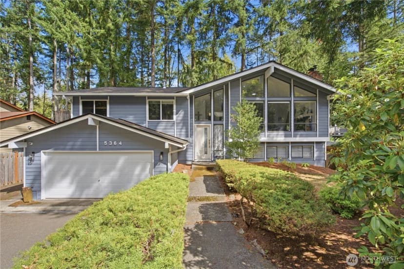 Property photo for 5364 Pineridge Drive Ne, Bremerton