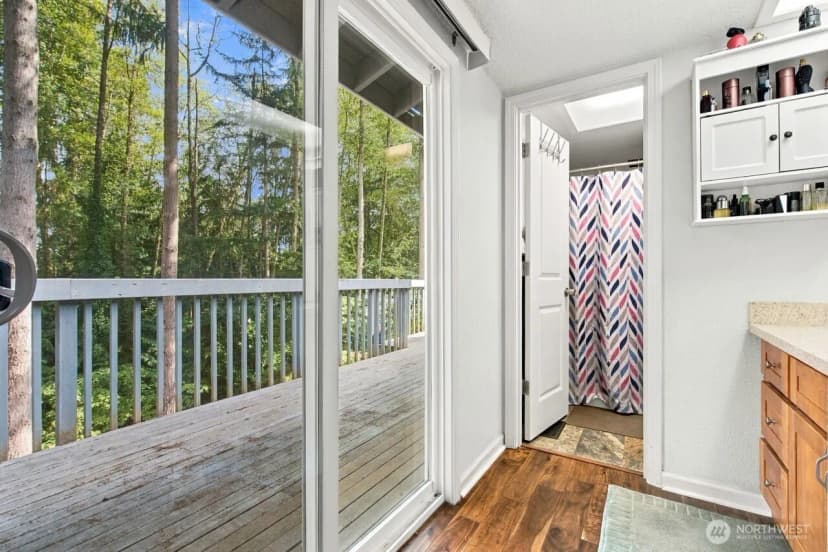 Property photo for 5364 Pineridge Drive Ne, Bremerton photo 27