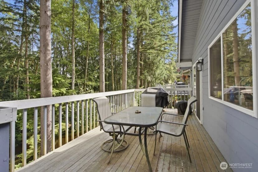 Property photo for 5364 Pineridge Drive Ne, Bremerton photo 21