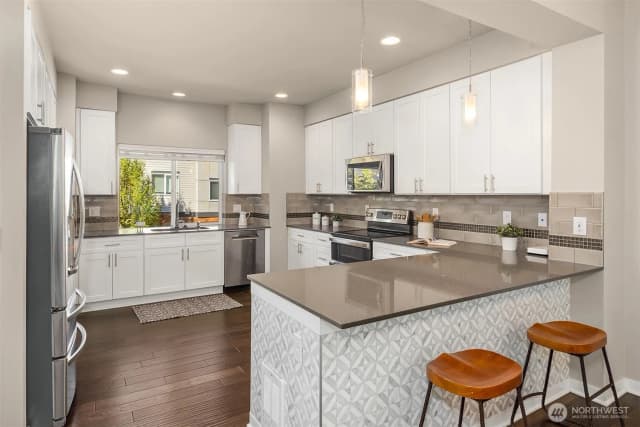 Property photo for 19225 Damson Road #d4, Lynnwood photo 2