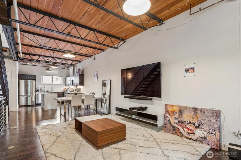 Property photo for 2377 Harbor Avenue Sw, Seattle photo 14