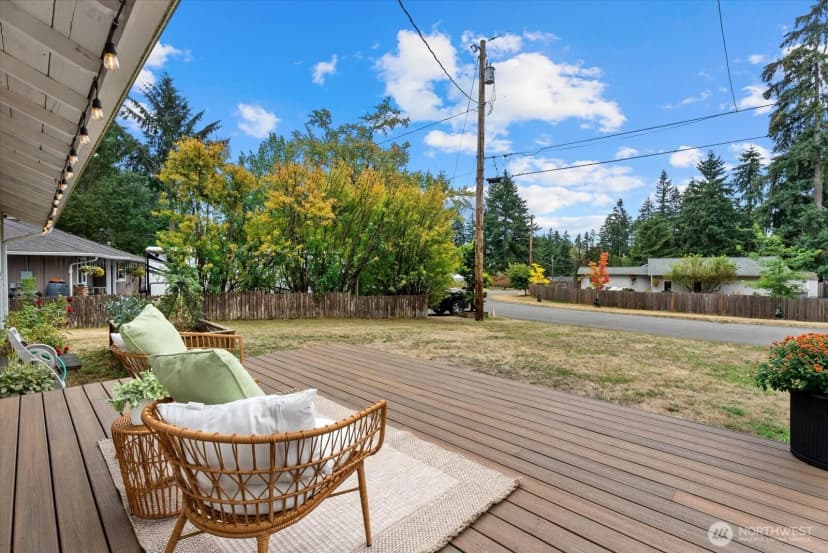 Property photo for 23007 63rd Avenue W, Mountlake Terrace photo 4
