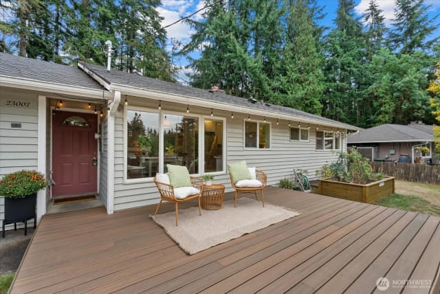 Property photo for 23007 63rd Avenue W, Mountlake Terrace photo 3