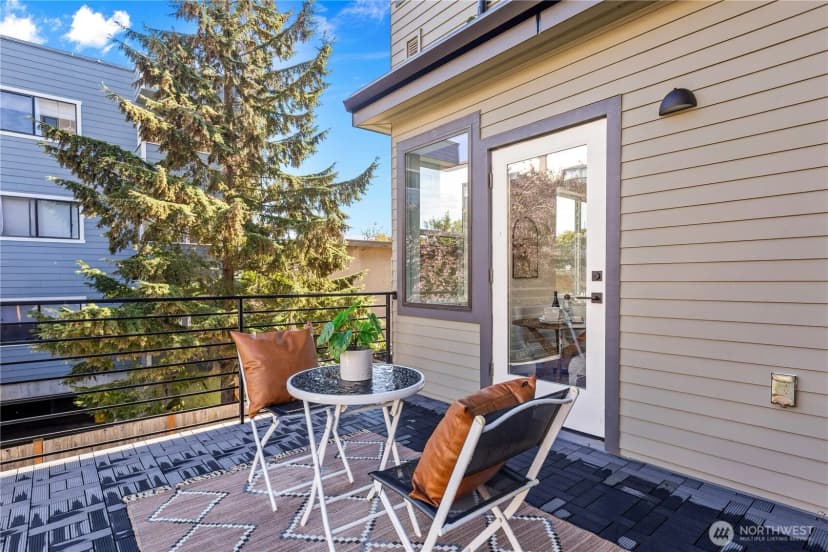 Property photo for 6538 C Latona Avenue Ne, Seattle photo 10