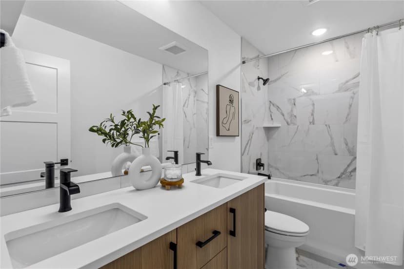 Property photo for 6538 C Latona Avenue Ne, Seattle photo 18