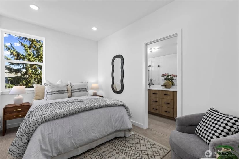 Property photo for 6538 C Latona Avenue Ne, Seattle photo 12