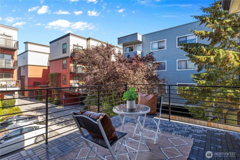Property photo for 6538 C Latona Avenue Ne, Seattle photo 9