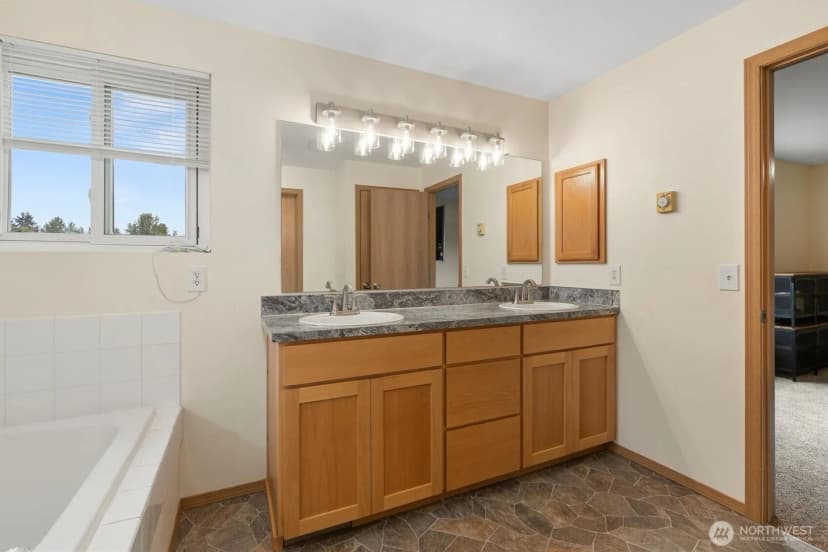 Property photo for 25204 154th Street Ct E, Buckley photo 19