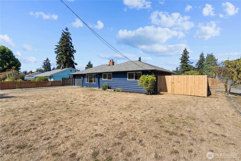 Property photo for 1609 121st Street S, Tacoma photo 27