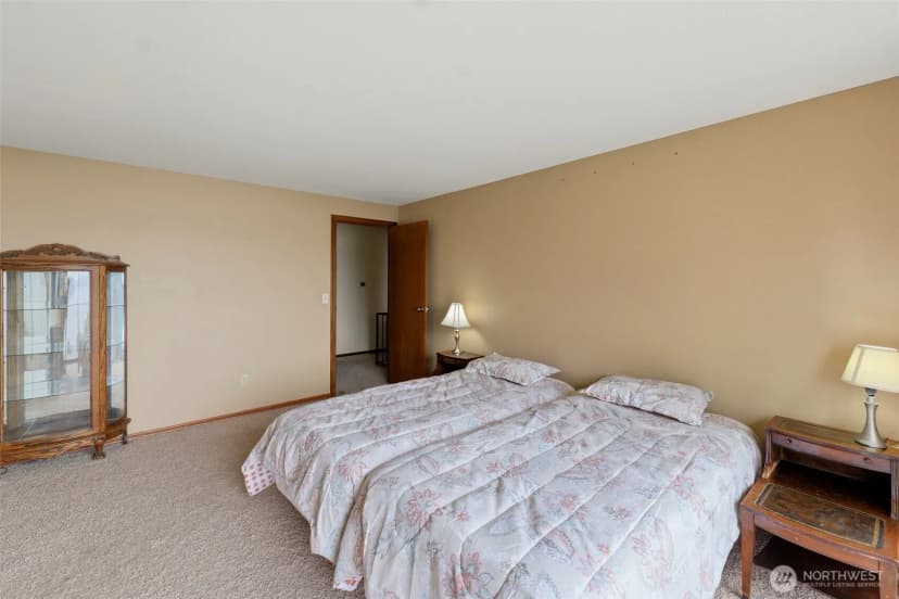 Property photo for 4440 Paradise Avenue W, University Place photo 18