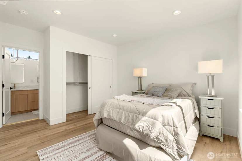Property photo for 9251 Palatine Avenue N, Seattle photo 36