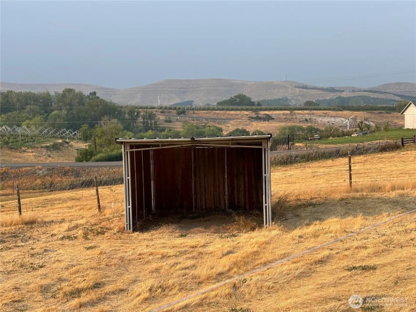 Property photo for 1701 Reservoir Loop Road, Selah photo 21