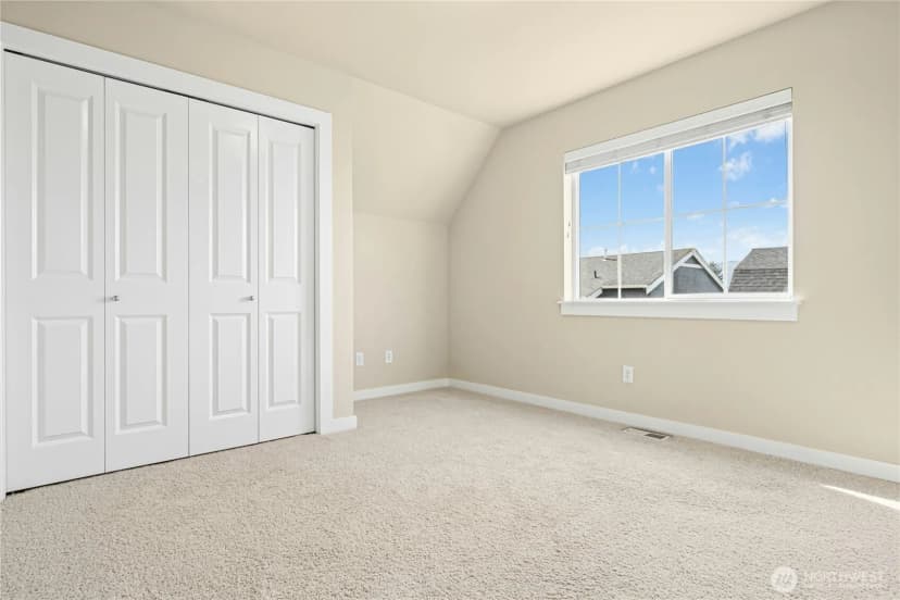 Property photo for 365 Ne Denny Way, Issaquah photo 24