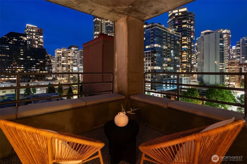Property photo for 2125 1st Avenue #1304, Seattle photo 18