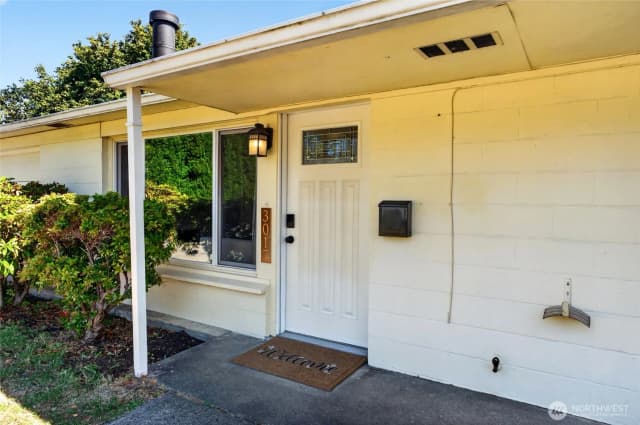 Property photo for 3017 N Bennett Street, Tacoma photo 2
