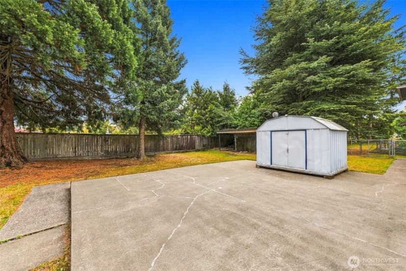 Property photo for 8209 E Davis Lane S, Tacoma photo 17