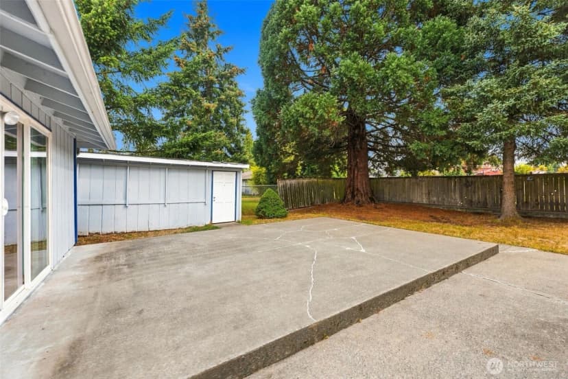 Property photo for 8209 E Davis Lane S, Tacoma photo 15