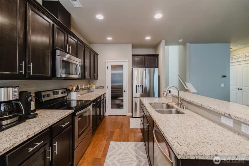 Property photo for 3820 Discovery Avenue Sw, Bremerton photo 3