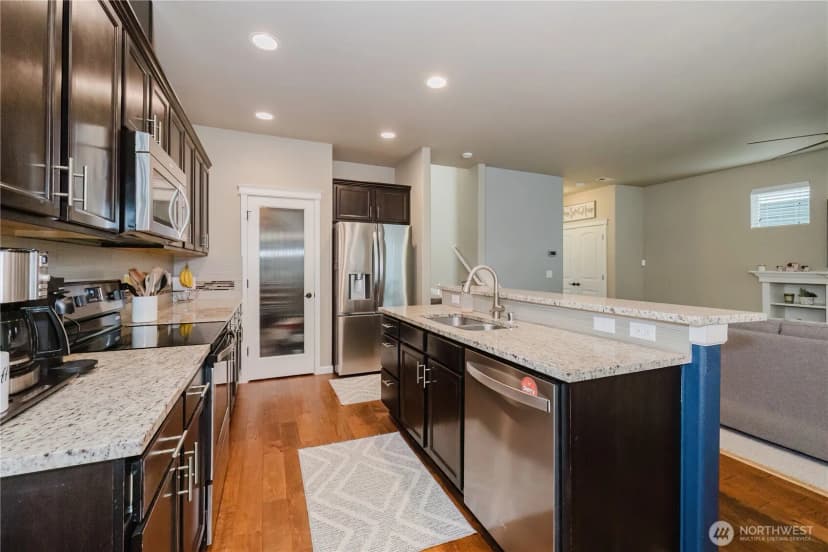 Property photo for 3820 Discovery Avenue Sw, Bremerton photo 16