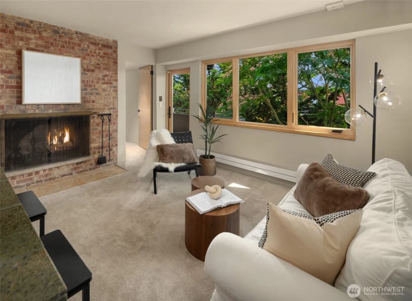 Property photo for 1215 Warren Avenue N, Seattle photo 34