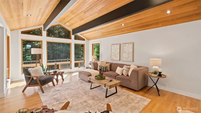 Property photo for 15510 Ne 160th Street, Woodinville photo 5
