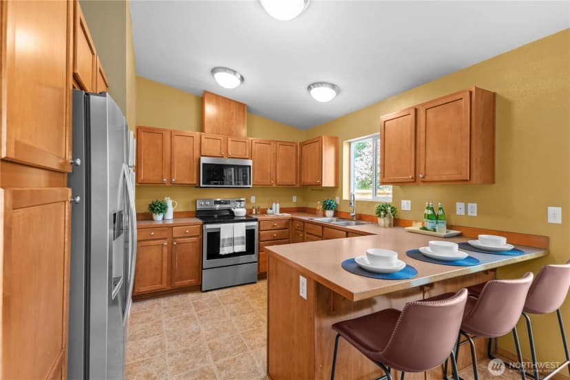 Property photo for 24026 Se 281st Place, Maple Valley photo 9