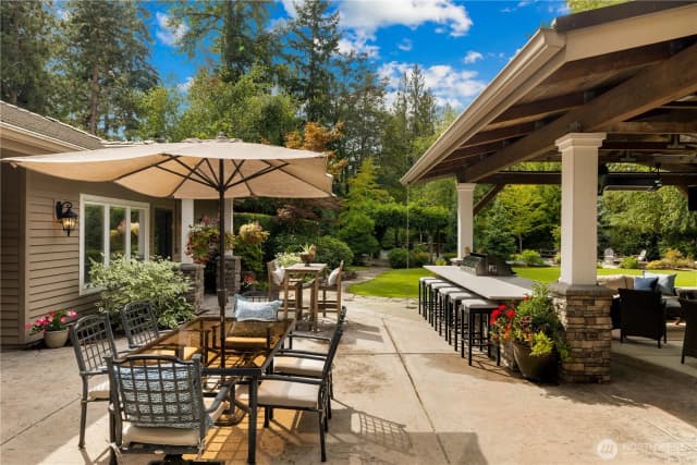 Property photo for 24733 Se Windsor Boulevard, Sammamish photo 3