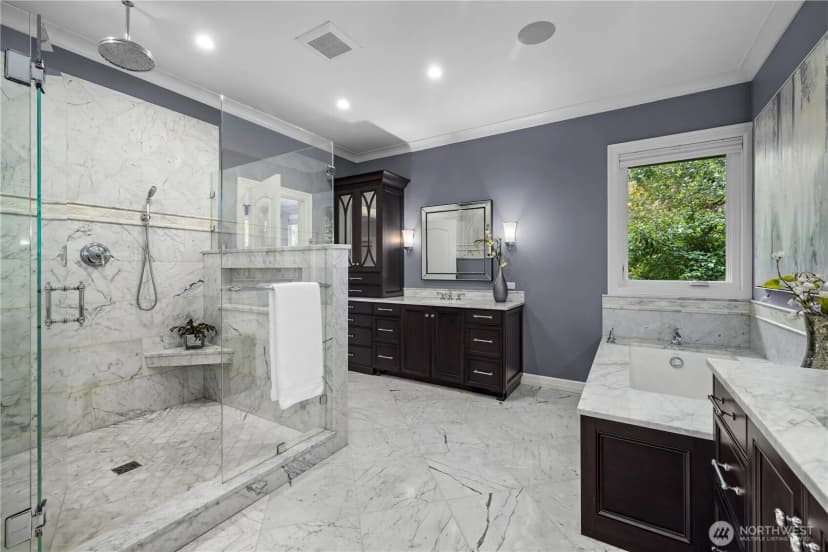 Property photo for 24733 Se Windsor Boulevard, Sammamish photo 17