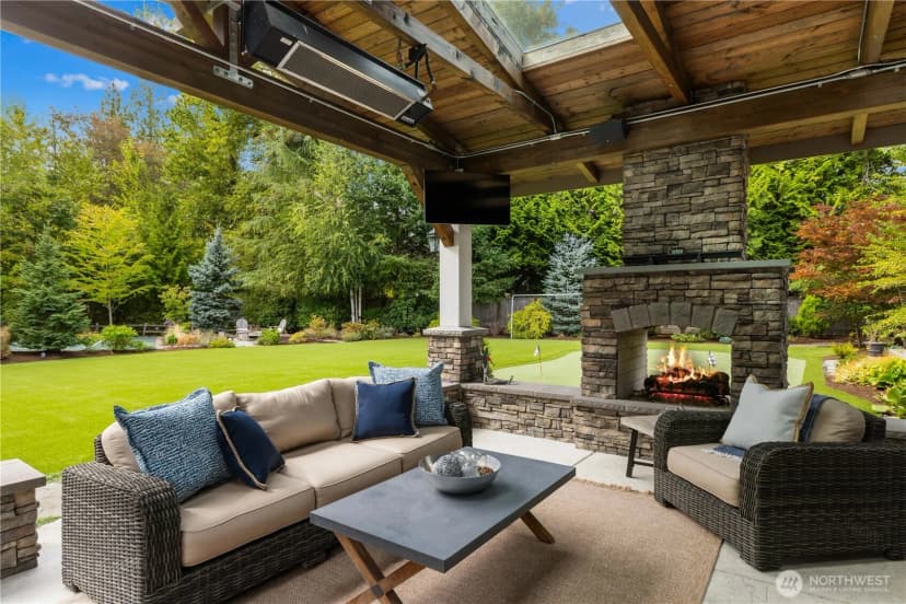 Property photo for 24733 Se Windsor Boulevard, Sammamish photo 8