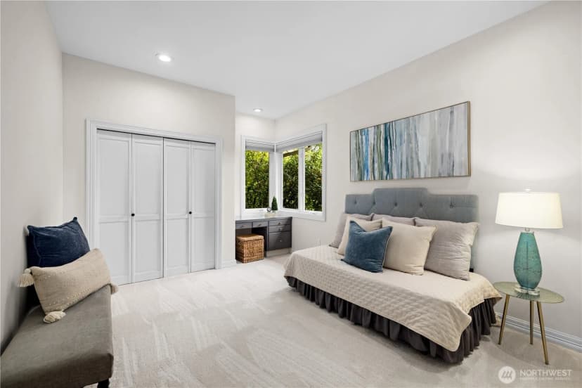 Property photo for 24733 Se Windsor Boulevard, Sammamish photo 22