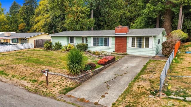 Property photo for 7775 Se Blake View Drive, Port Orchard photo 3