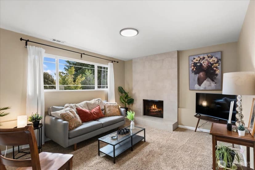 Property photo for 7957 30th Avenue Sw, Seattle photo 17
