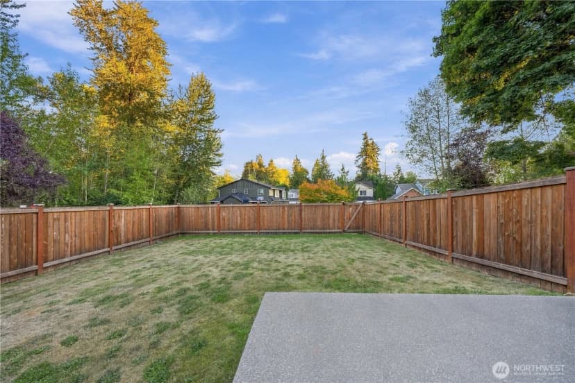 Property photo for 14729 Meadow Road #a, Lynnwood photo 20