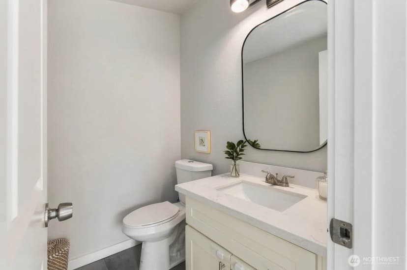 Property photo for 1724 N Fife Street, Tacoma photo 16