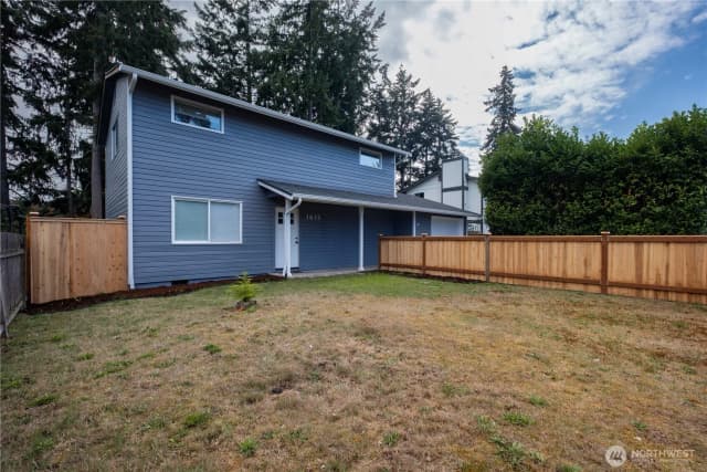 Property photo for 1822 S 92nd Street, Tacoma photo 3