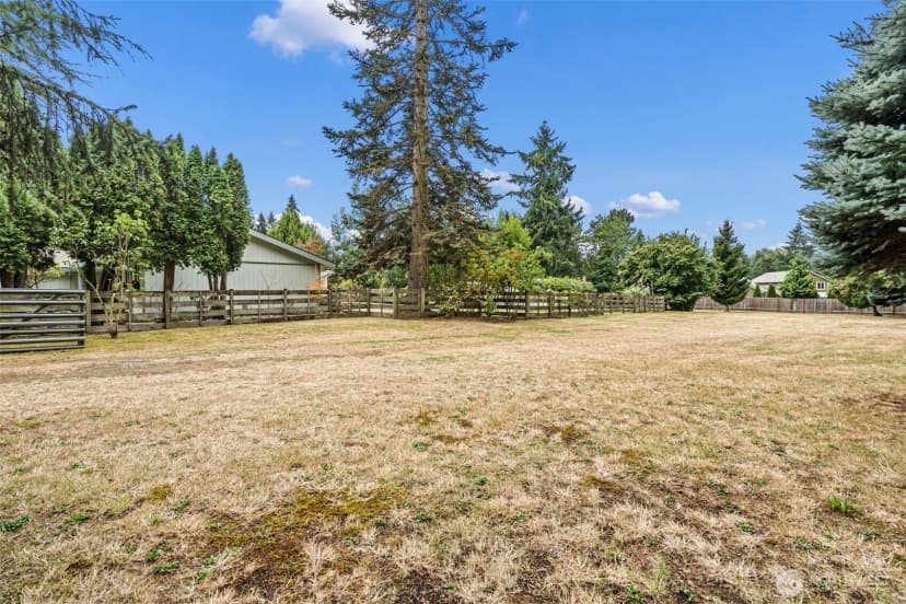Property photo for 11818 80th Avenue E, Puyallup photo 32