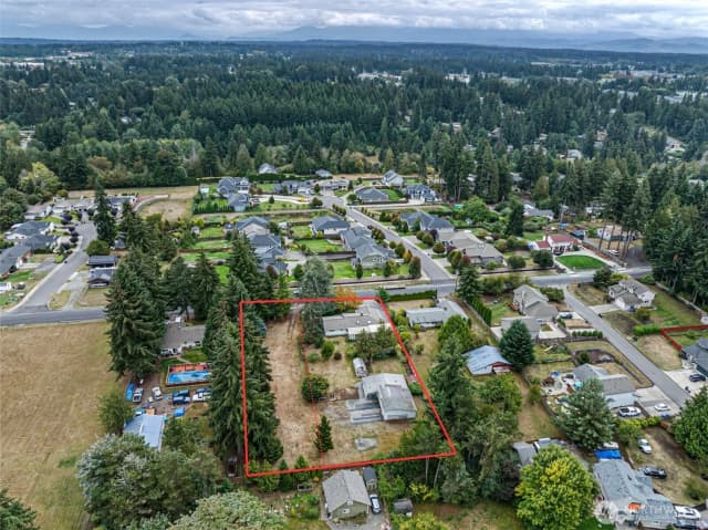 Property photo for 11818 80th Avenue E, Puyallup photo 3
