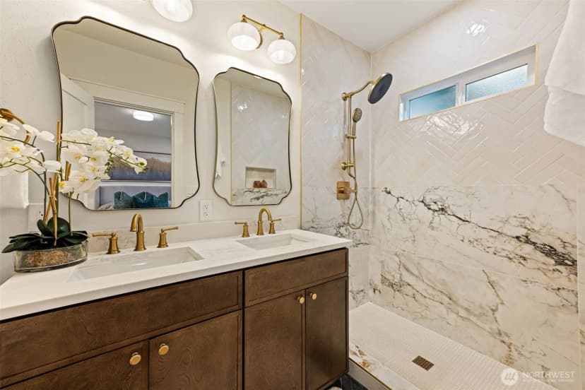 Property photo for 7707 6th Avenue Nw, Seattle photo 11