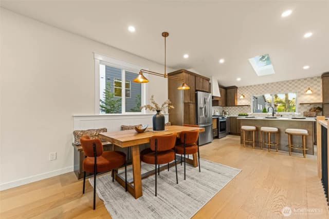 Property photo for 7707 6th Avenue Nw, Seattle photo 3