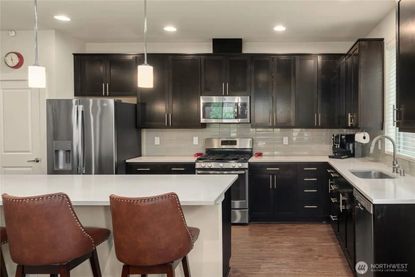 Property photo for 18335 139th Street E, Bonney Lake photo 4