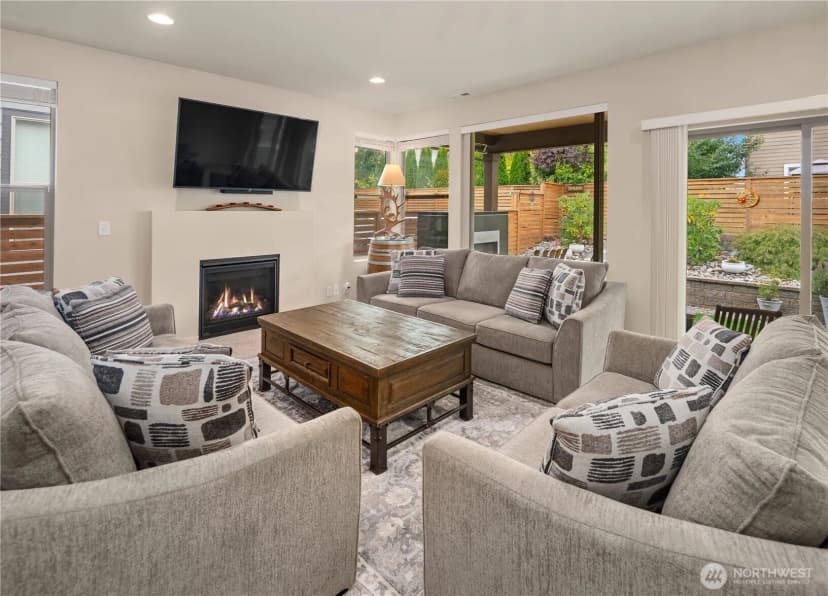 Property photo for 18335 139th Street E, Bonney Lake photo 8